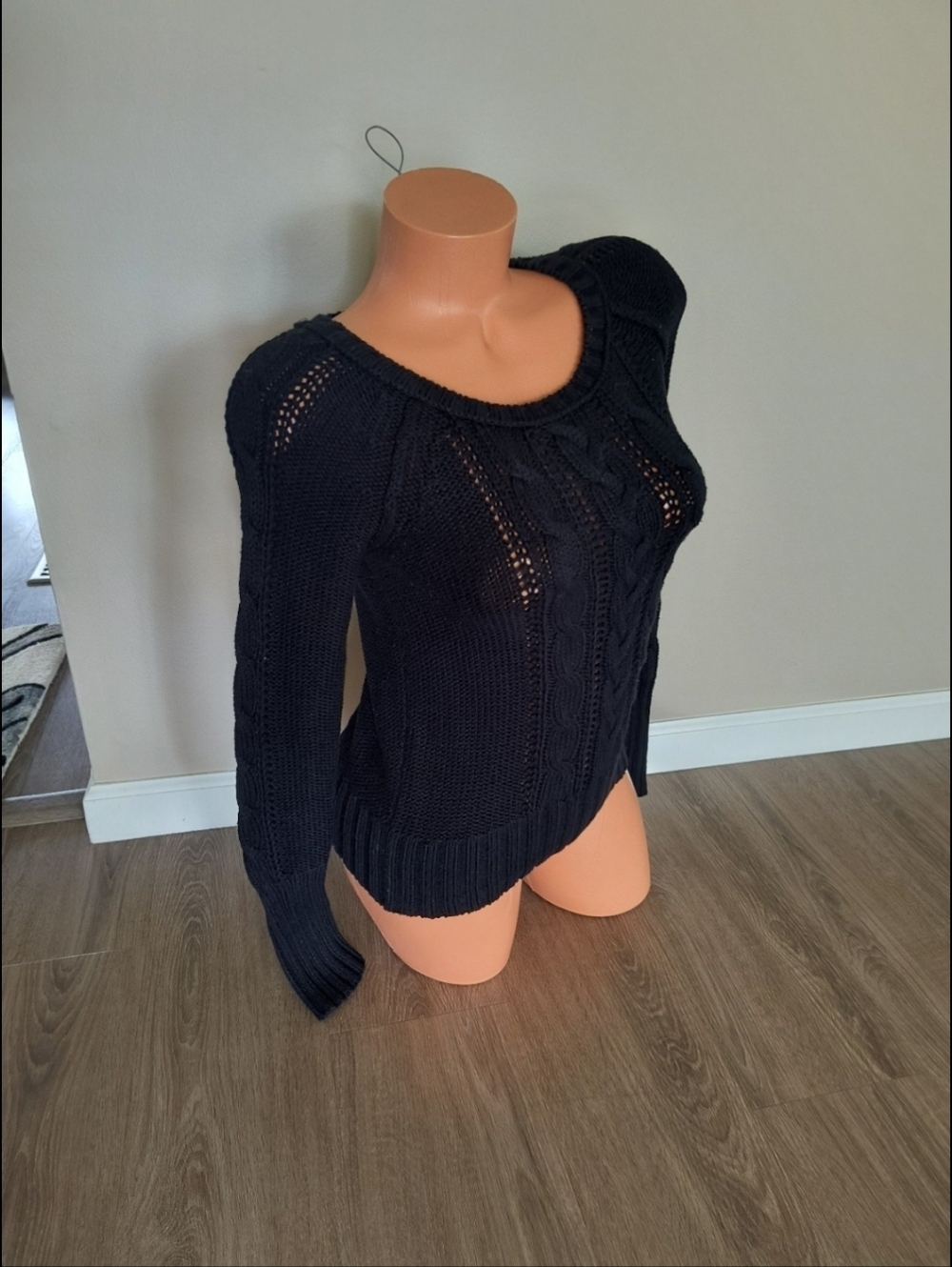 Max Rave Women's Black Cable Knit Pullover Sweater Black Size M Long Sleeve